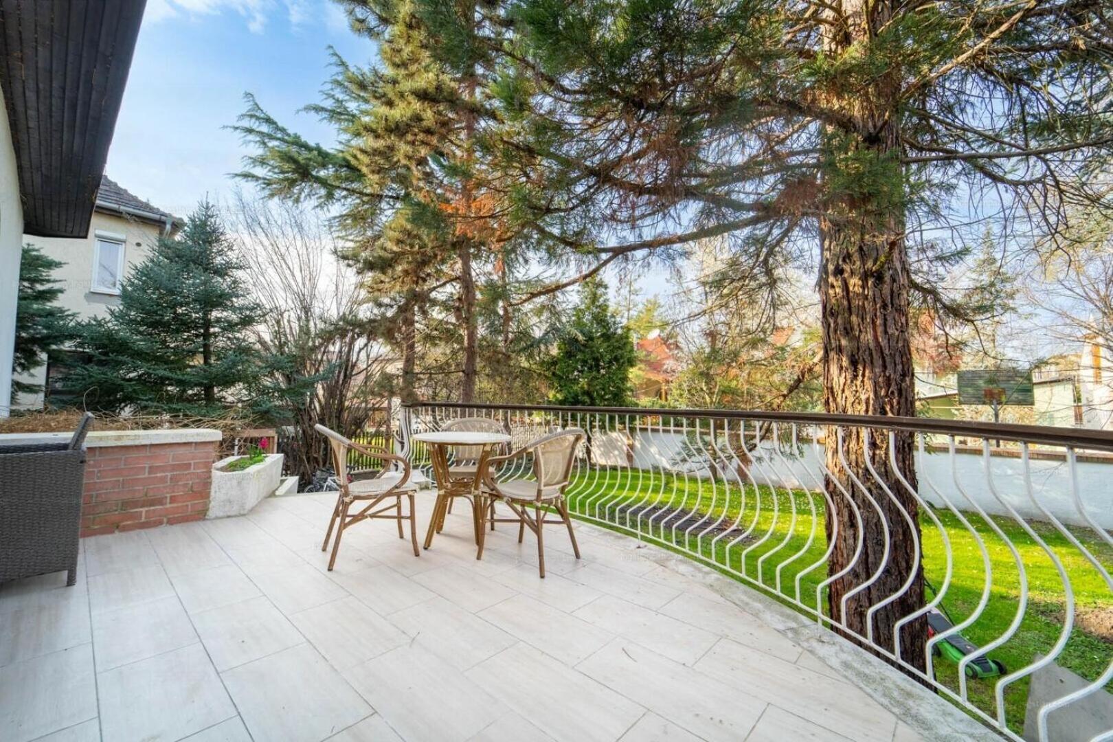 Villa Butterfly Budapeşte Dış mekan fotoğraf